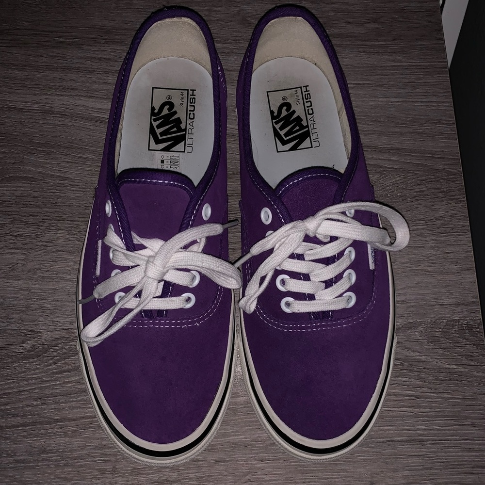 Purple authentic vans